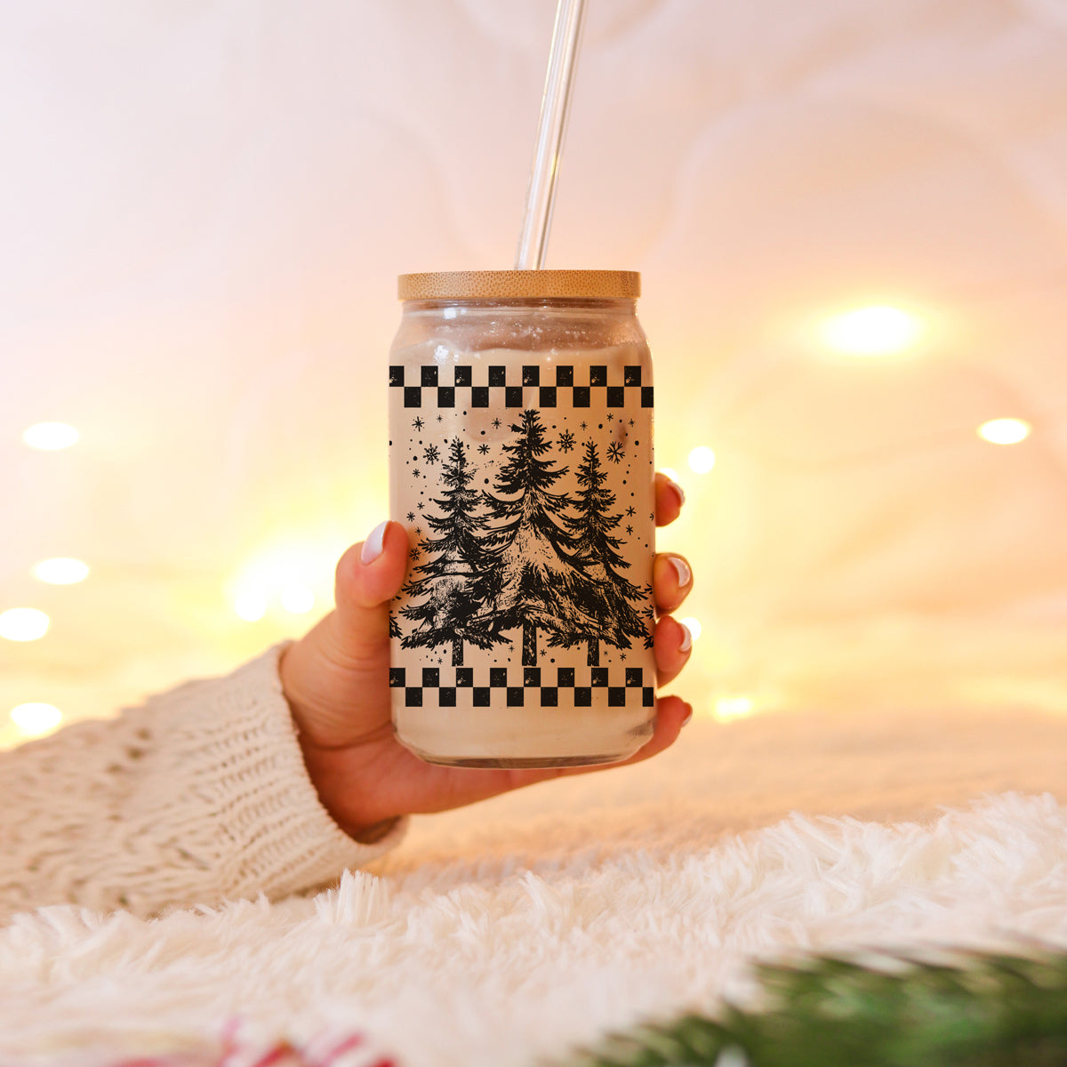 Retro Christmas Tree 17oz