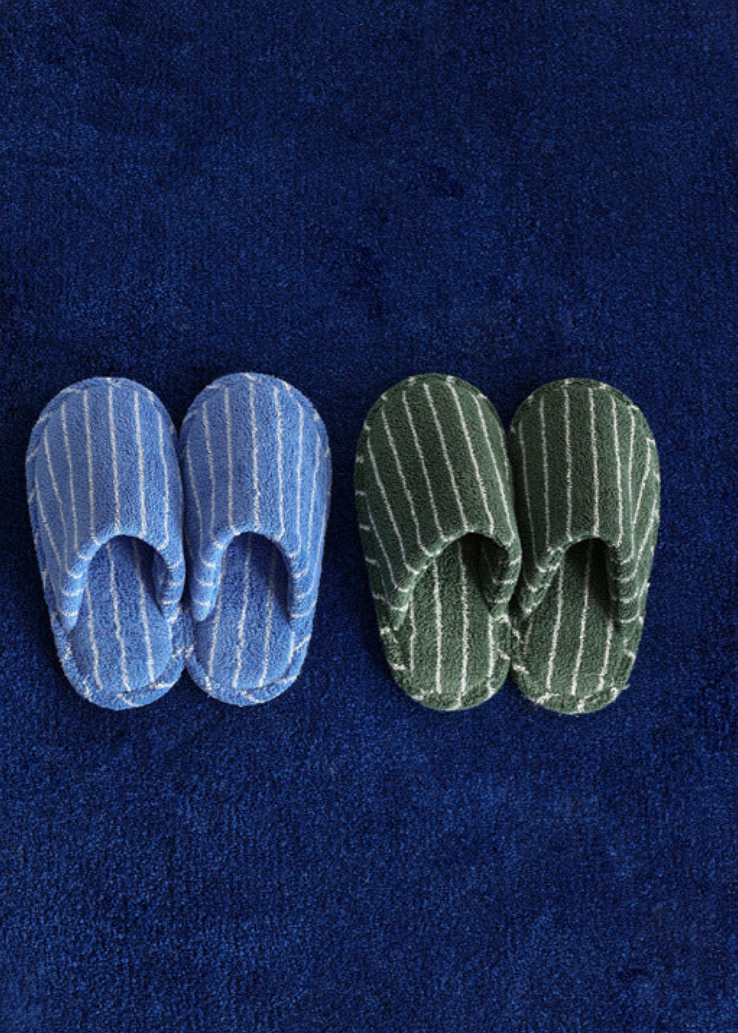 Thin Striped House Slippers / White