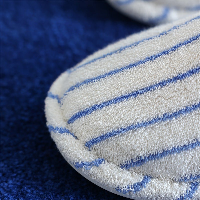 Thin Striped House Slippers / White