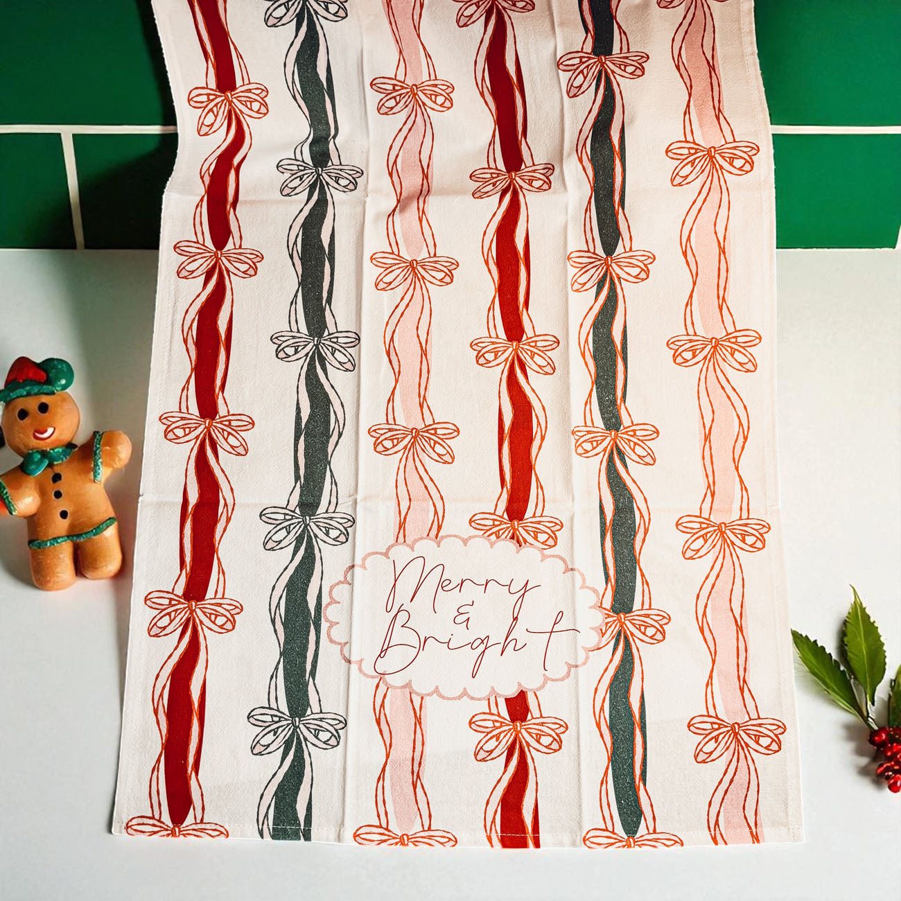 Merry Bright Coquette